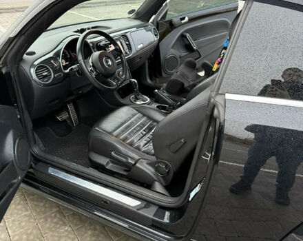 Черный Фольксваген Битл, объемом двигателя 2 л и пробегом 219 тыс. км за 13000 $, фото 8 на Automoto.ua