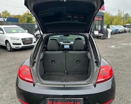 Черный Фольксваген Битл, объемом двигателя 1.98 л и пробегом 141 тыс. км за 9999 $, фото 9 на Automoto.ua