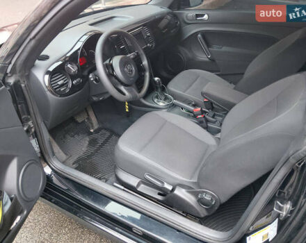 Черный Фольксваген Битл, объемом двигателя 2.48 л и пробегом 180 тыс. км за 8500 $, фото 6 на Automoto.ua