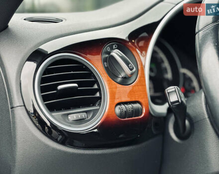 Черный Фольксваген Битл, объемом двигателя 1.98 л и пробегом 181 тыс. км за 9500 $, фото 23 на Automoto.ua