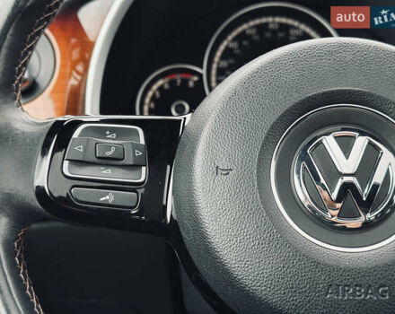 Черный Фольксваген Битл, объемом двигателя 1.98 л и пробегом 181 тыс. км за 9500 $, фото 48 на Automoto.ua