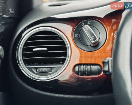 Черный Фольксваген Битл, объемом двигателя 1.98 л и пробегом 181 тыс. км за 9500 $, фото 53 на Automoto.ua