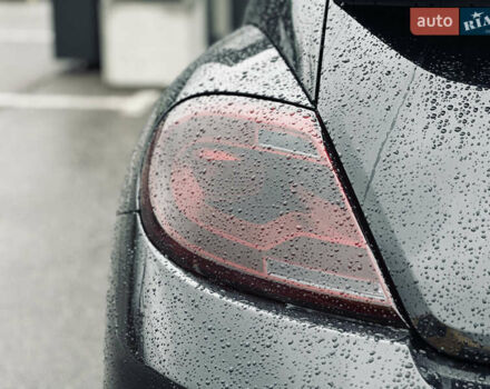 Черный Фольксваген Битл, объемом двигателя 1.98 л и пробегом 181 тыс. км за 9500 $, фото 9 на Automoto.ua