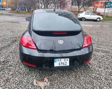 Черный Фольксваген Битл, объемом двигателя 2.48 л и пробегом 180 тыс. км за 8500 $, фото 5 на Automoto.ua