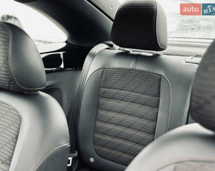 Черный Фольксваген Битл, объемом двигателя 1.98 л и пробегом 181 тыс. км за 9500 $, фото 21 на Automoto.ua