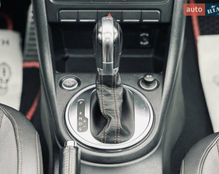 Черный Фольксваген Битл, объемом двигателя 1.98 л и пробегом 181 тыс. км за 9500 $, фото 35 на Automoto.ua