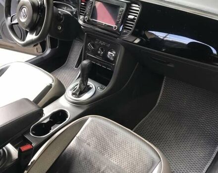 Черный Фольксваген Битл, объемом двигателя 1.8 л и пробегом 167 тыс. км за 10500 $, фото 7 на Automoto.ua