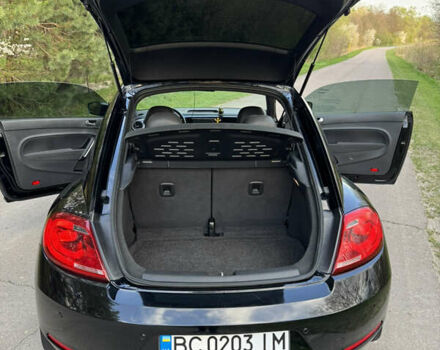 Черный Фольксваген Битл, объемом двигателя 1.8 л и пробегом 180 тыс. км за 8750 $, фото 6 на Automoto.ua