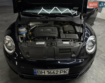 Черный Фольксваген Битл, объемом двигателя 1.8 л и пробегом 56 тыс. км за 12300 $, фото 18 на Automoto.ua