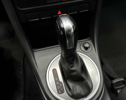 Черный Фольксваген Битл, объемом двигателя 1.8 л и пробегом 56 тыс. км за 12300 $, фото 10 на Automoto.ua