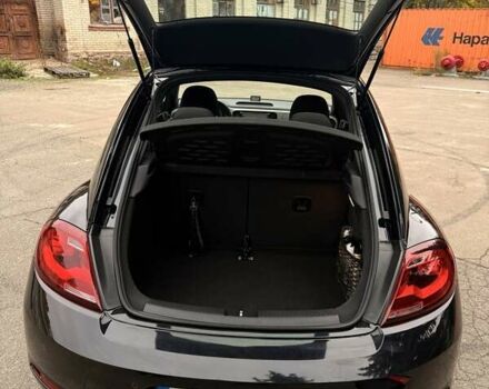 Черный Фольксваген Битл, объемом двигателя 1.98 л и пробегом 63 тыс. км за 17000 $, фото 8 на Automoto.ua