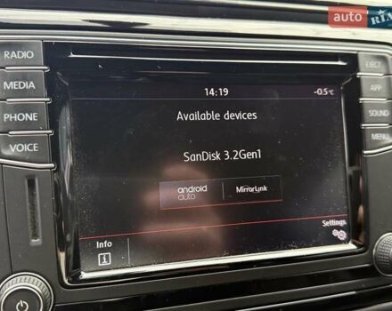 Черный Фольксваген Битл, объемом двигателя 2 л и пробегом 81 тыс. км за 13500 $, фото 16 на Automoto.ua