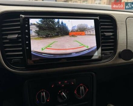 Черный Фольксваген Битл, объемом двигателя 1.98 л и пробегом 63 тыс. км за 17000 $, фото 17 на Automoto.ua