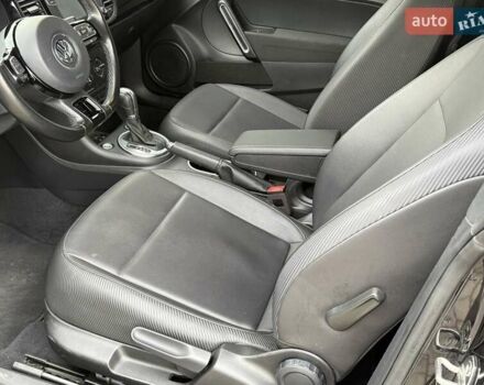 Черный Фольксваген Битл, объемом двигателя 2 л и пробегом 81 тыс. км за 13500 $, фото 8 на Automoto.ua