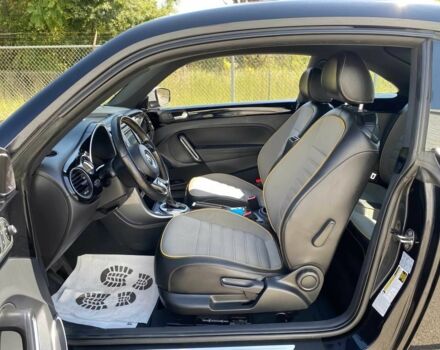 Черный Фольксваген Битл, объемом двигателя 2 л и пробегом 43 тыс. км за 8500 $, фото 10 на Automoto.ua