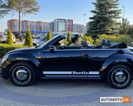 Черный Фольксваген Битл, объемом двигателя 2 л и пробегом 111 тыс. км за 13500 $, фото 3 на Automoto.ua