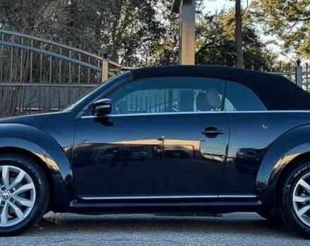 Черный Фольксваген Битл, объемом двигателя 1.8 л и пробегом 69 тыс. км за 3600 $, фото 5 на Automoto.ua