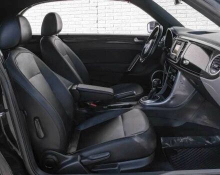 Черный Фольксваген Битл, объемом двигателя 2 л и пробегом 88 тыс. км за 8000 $, фото 19 на Automoto.ua