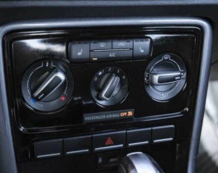 Черный Фольксваген Битл, объемом двигателя 2 л и пробегом 88 тыс. км за 8000 $, фото 16 на Automoto.ua