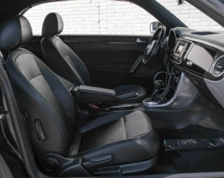 Черный Фольксваген Битл, объемом двигателя 2 л и пробегом 44 тыс. км за 7500 $, фото 9 на Automoto.ua