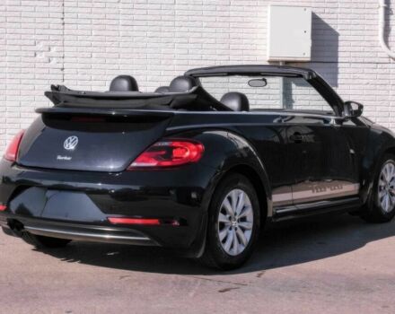 Черный Фольксваген Битл, объемом двигателя 2 л и пробегом 44 тыс. км за 7500 $, фото 5 на Automoto.ua