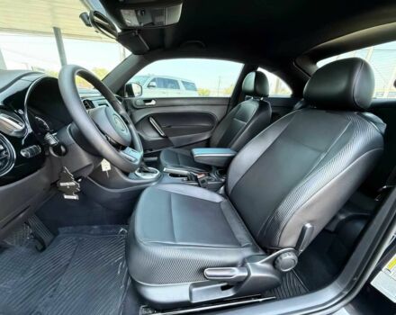 Черный Фольксваген Битл, объемом двигателя 1.8 л и пробегом 70 тыс. км за 5400 $, фото 10 на Automoto.ua