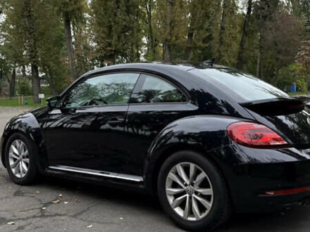 Черный Фольксваген Битл, объемом двигателя 1.8 л и пробегом 131 тыс. км за 13900 $, фото 1 на Automoto.ua