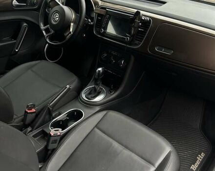 Коричневый Фольксваген Битл, объемом двигателя 2.5 л и пробегом 191 тыс. км за 9999 $, фото 12 на Automoto.ua