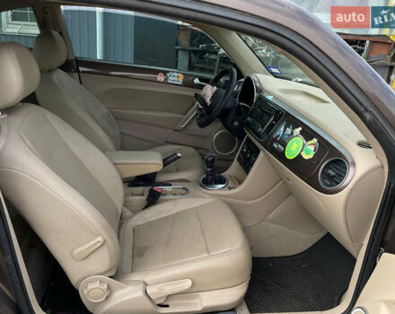 Коричневый Фольксваген Битл, объемом двигателя 1.8 л и пробегом 170 тыс. км за 4400 $, фото 8 на Automoto.ua