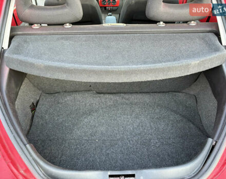 Красный Фольксваген Битл, объемом двигателя 1.9 л и пробегом 283 тыс. км за 2999 $, фото 14 на Automoto.ua