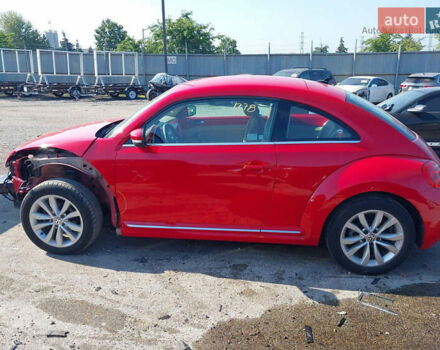 Червоний Фольксваген Бітл, об'ємом двигуна 2 л та пробігом 49 тис. км за 8100 $, фото 2 на Automoto.ua