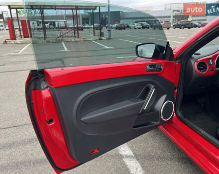 Червоний Фольксваген Бітл, об'ємом двигуна 1.8 л та пробігом 126 тис. км за 11900 $, фото 9 на Automoto.ua