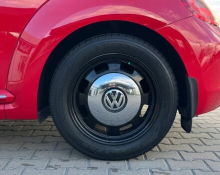 Фольксваген Бітл 2016 у Києві на Automoto.ua Червоний Фольксваген Бітл, об'ємом двигуна 1.8 л та пробігом 126 тис. км за 11900 $, фото 21 на Automoto.ua