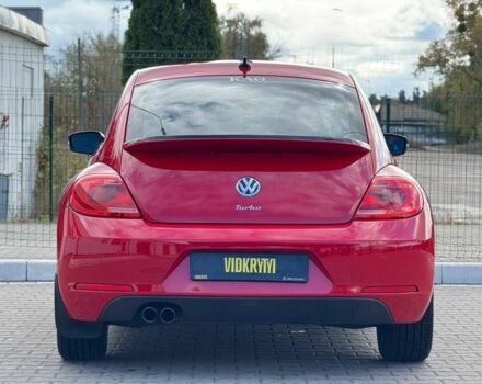 Фольксваген Бітл 2016 у Києві на Automoto.ua Червоний Фольксваген Бітл, об'ємом двигуна 1.8 л та пробігом 126 тис. км за 11900 $, фото 5 на Automoto.ua