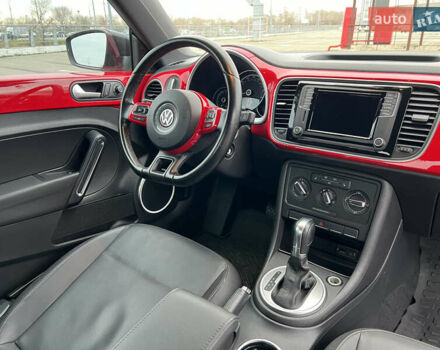 Червоний Фольксваген Бітл, об'ємом двигуна 1.8 л та пробігом 126 тис. км за 11900 $, фото 20 на Automoto.ua