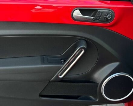 Фольксваген Бітл 2016 у Києві на Automoto.ua Червоний Фольксваген Бітл, об'ємом двигуна 1.8 л та пробігом 126 тис. км за 11900 $, фото 17 на Automoto.ua