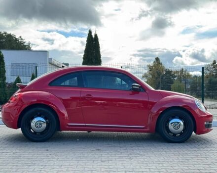 Фольксваген Бітл 2016 у Києві на Automoto.ua Червоний Фольксваген Бітл, об'ємом двигуна 1.8 л та пробігом 126 тис. км за 11900 $, фото 7 на Automoto.ua