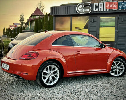 Червоний Фольксваген Бітл, об'ємом двигуна 2 л та пробігом 180 тис. км за 16999 $, фото 21 на Automoto.ua