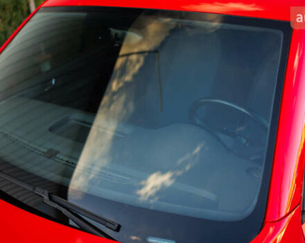 Красный Фольксваген Битл, объемом двигателя 1.98 л и пробегом 74 тыс. км за 13200 $, фото 14 на Automoto.ua