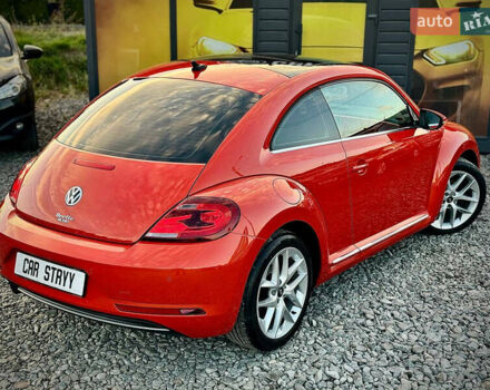 Червоний Фольксваген Бітл, об'ємом двигуна 2 л та пробігом 180 тис. км за 15999 $, фото 21 на Automoto.ua