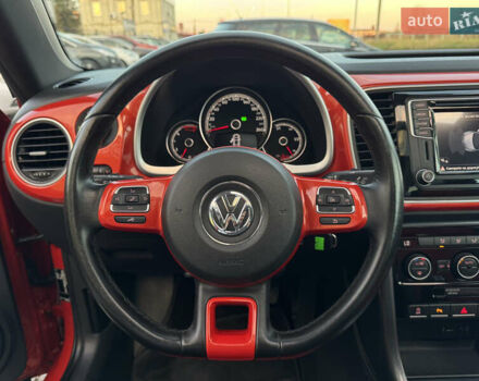 Червоний Фольксваген Бітл, об'ємом двигуна 2 л та пробігом 180 тис. км за 16999 $, фото 52 на Automoto.ua