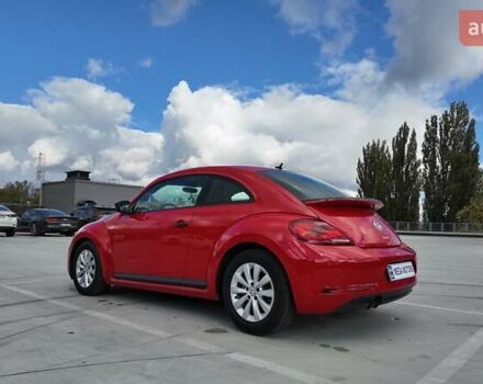 Красный Фольксваген Битл, объемом двигателя 1.98 л и пробегом 109 тыс. км за 12990 $, фото 3 на Automoto.ua