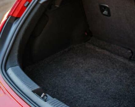 Красный Фольксваген Битл, объемом двигателя 1.98 л и пробегом 74 тыс. км за 13200 $, фото 10 на Automoto.ua