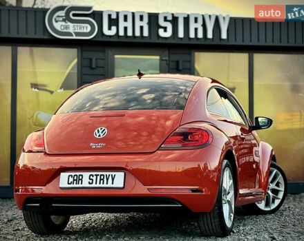 Червоний Фольксваген Бітл, об'ємом двигуна 2 л та пробігом 180 тис. км за 16999 $, фото 20 на Automoto.ua
