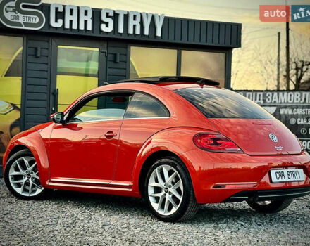 Червоний Фольксваген Бітл, об'ємом двигуна 2 л та пробігом 180 тис. км за 15999 $, фото 26 на Automoto.ua