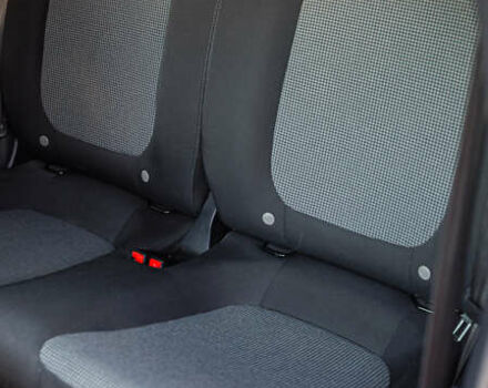 Красный Фольксваген Битл, объемом двигателя 1.98 л и пробегом 74 тыс. км за 13200 $, фото 19 на Automoto.ua