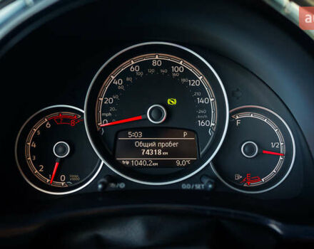 Красный Фольксваген Битл, объемом двигателя 1.98 л и пробегом 74 тыс. км за 13200 $, фото 33 на Automoto.ua