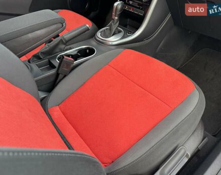 Червоний Фольксваген Бітл, об'ємом двигуна 2 л та пробігом 180 тис. км за 16999 $, фото 36 на Automoto.ua