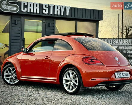 Червоний Фольксваген Бітл, об'ємом двигуна 2 л та пробігом 180 тис. км за 16999 $, фото 27 на Automoto.ua