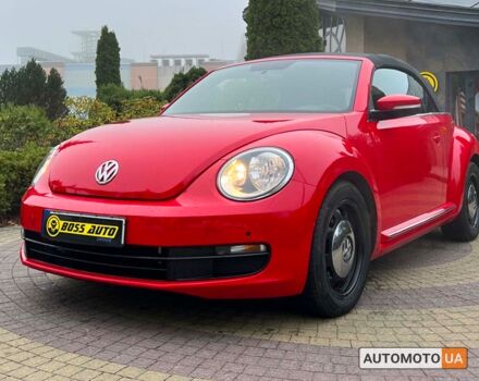 Красный Фольксваген Битл, объемом двигателя 1.8 л и пробегом 120 тыс. км за 12600 $, фото 2 на Automoto.ua